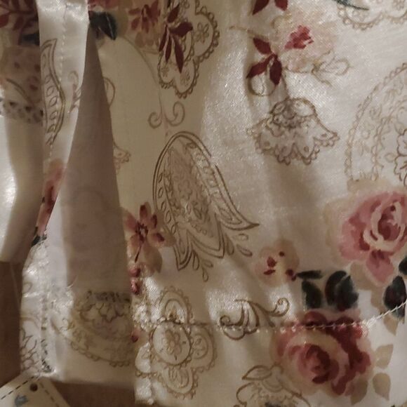 Amanda Stewart country PJ Floral Top New - Picture 7 of 8